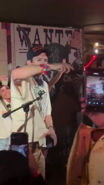 15c3ffc8eef37c1603aef0db7e670f0c70737402e79cc1cc211cfc3ef62da93b thumbnail