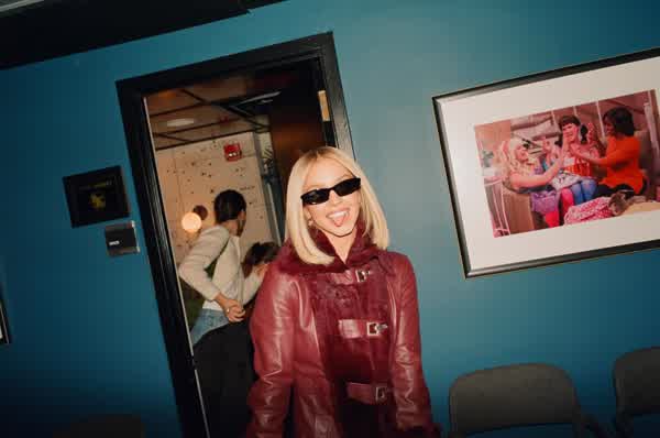 aa67bda7c6b066bd5d6d80d08072aaa0ca9453770966bea714f8681894dc603c thumbnail