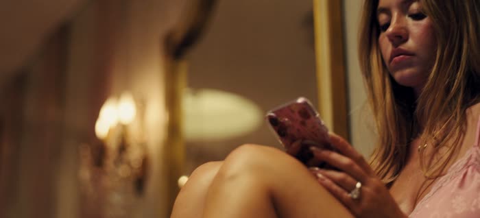 Sydney Sweeney Nude Blonde Videos - Sydneysweeney Busty Teen Nudes