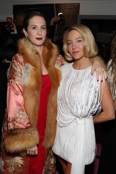 464e86bb5435a37ed861a91adac2a0a3e81b6d9838cca4dbd50db17f301184bd thumbnail