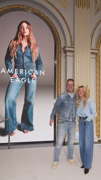 24b64417a4db36097b1a375d43256e8fb1d06bcfcfa9ed9a1978d543dddbecd5 thumbnail