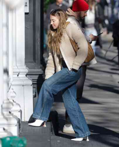 08c09e820f5e0eed3a28205046195cd89d28490743402ff11ddbfd5c11a32220 thumbnail