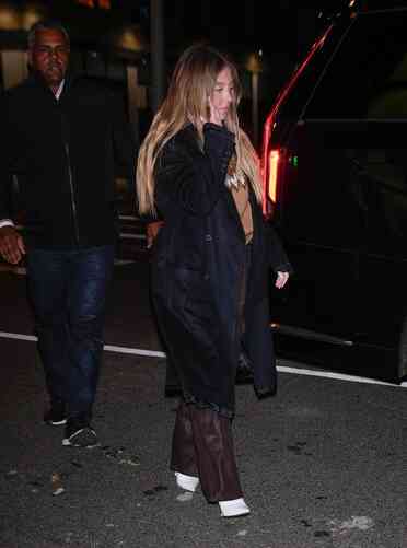 0f6841c64c7a04a2d57fdc9a1cfdf7177819f3bc0b7eb3574afeb8b462a63835 thumbnail