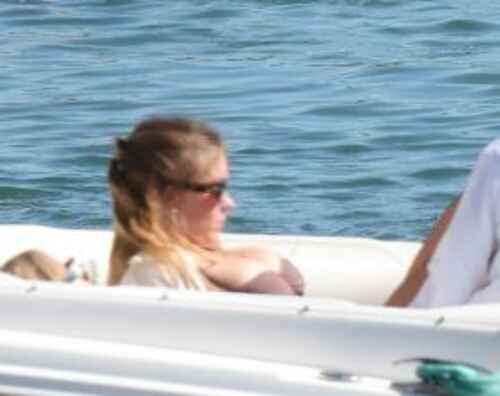 17d099b1ae1d725f2d3a72e3abde0039119ec3b8b694ca42624fcf264dc62ab1 thumbnail