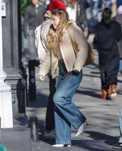 21b7755f7f922a238cdd8a7734003ba389f84d106a53282c00b01dd0ff488868 thumbnail