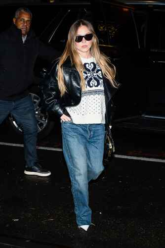 53bfff7616ae1b42077b64af098f1bf879d94c61c78b5a4764a908a1c7ea98be thumbnail