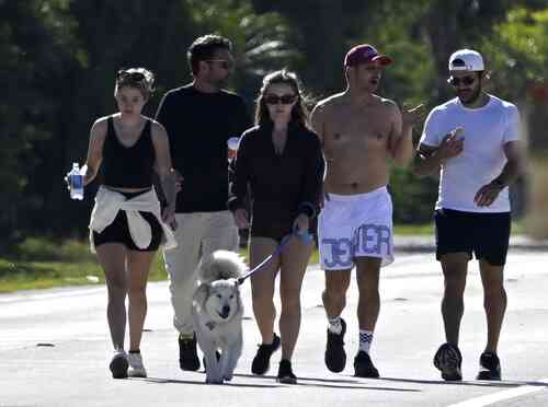 8691c28d4233fb3c8666abb185828ecf251d7c60d405d78651903ea1d053b26b thumbnail