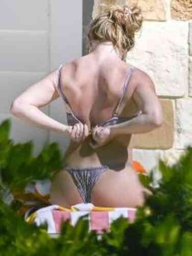 9e63c9e3da722e6eae7885d33a0fee77cdb243589f997817942c6056f54875c4 thumbnail