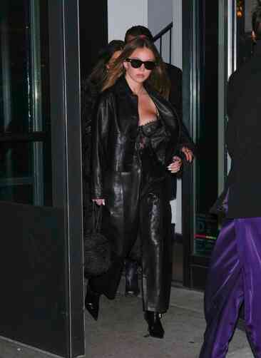 f424b0bc3a8bc4c7172adbfc65608b0ef99e1c0c98d46c82589f533dcf326ffb thumbnail