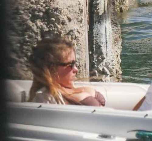 fe059f28be14adee2eaef6a4f71e1f2537635f3414131a0f92ecdfb4c5220eed thumbnail