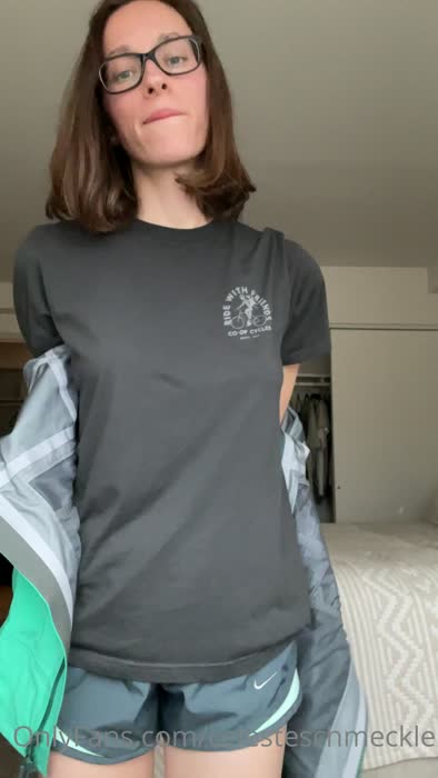 3da2ca5b64aba8ec10d7d4410fa34db5cf75c05cb83afec59dad4c103a16222d thumbnail