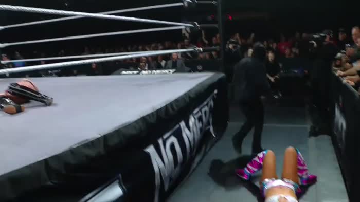 d00cb12f9786a84b1ce9512fb5edb943a67255591532af9cb70492d4240871d4 thumbnail