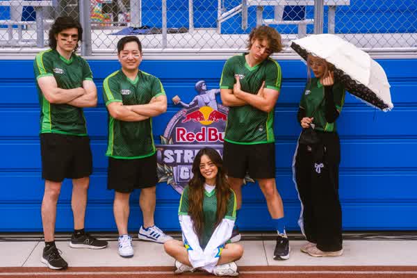 38ade3cf0079a43422984d6b12097991e767752d767e3eccef562ad3eae5097b thumbnail