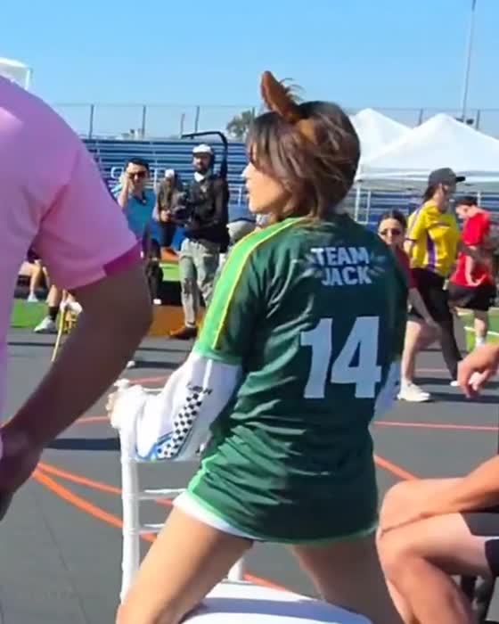 656b5bb2de4dd03b47cdd9a8c9adfa4d11b1ee6067dae80bb5347046e2055a01 thumbnail