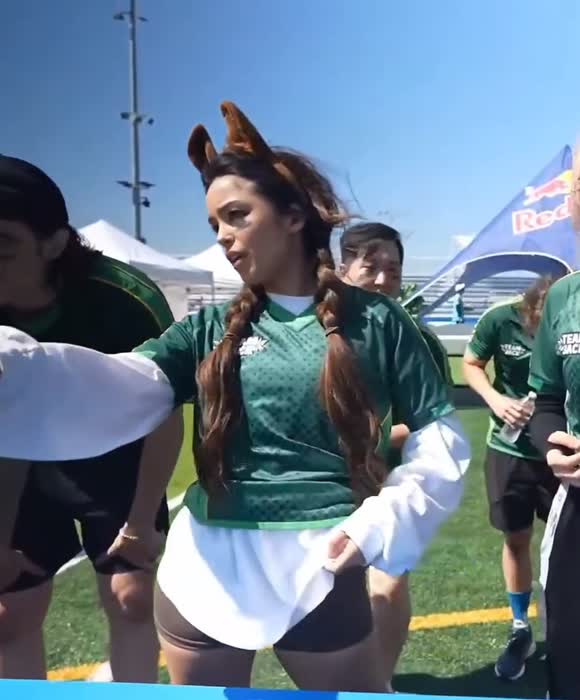 e4631271fce05c3a5ede918919f93cd2a469b36580196d68cbebdbbe0ba2524c thumbnail