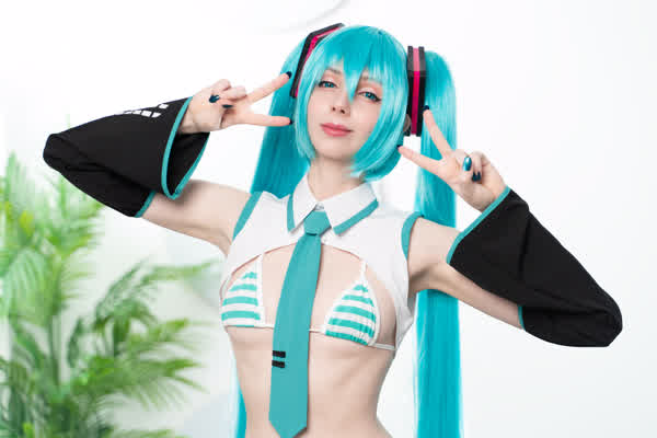 633f21a81d1b345701cf2c9f7d24299540ec7abdb3ff6d5214c269e357f2c619 thumbnail