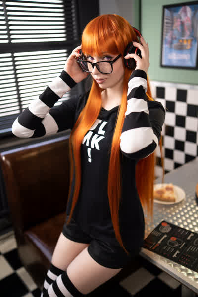 daa2dc7d7a18c0d7a9c3afa383c55d052e90696900f09e0d401e3487585bc3ad thumbnail