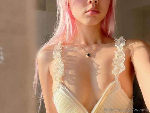 9bf18d8a0f307bd25f6772a6669c4ea1847b35949520b4ff92f8edd607e91ee5 thumbnail