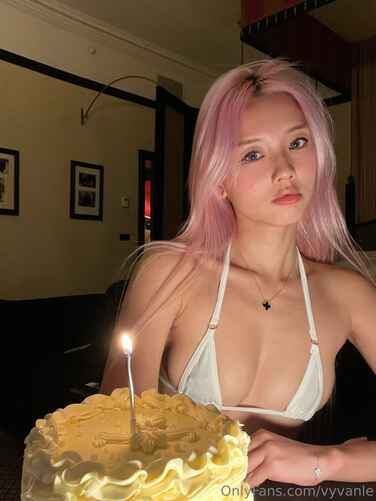 fe3a8c99ff2a72ccf22bae53f480dfa5e1551f1e4c70986adc80d5633688a3b6 thumbnail