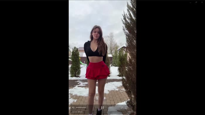 c4d9ecf745bdfb1b167e1d24e588461b159c8f9262e07bd7d5d885b5697bee05 thumbnail