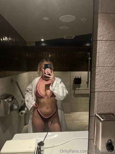 2b5db23137f9f417b31e7e46ffa7c92d43cffbb89e6c4b973f864f02873aa6dc thumbnail