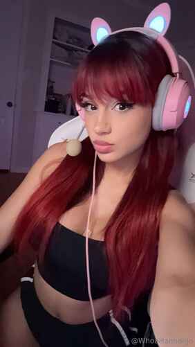 54866f47d1645d70ca46ac4eb796085e6727cfb2123e3604ab1c57dab71599ae thumbnail