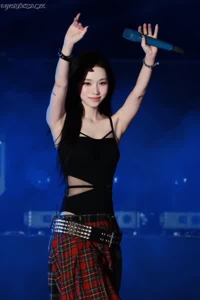 0e80a87e84fe4e0ace42b20c82a5098a074f424b8b785c73e7b6b1adbe896875 thumbnail