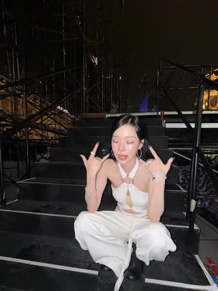 12071b649c47119a0d8692f619b0a69dd730f3689dd05c336e961274ca81b0a3 thumbnail