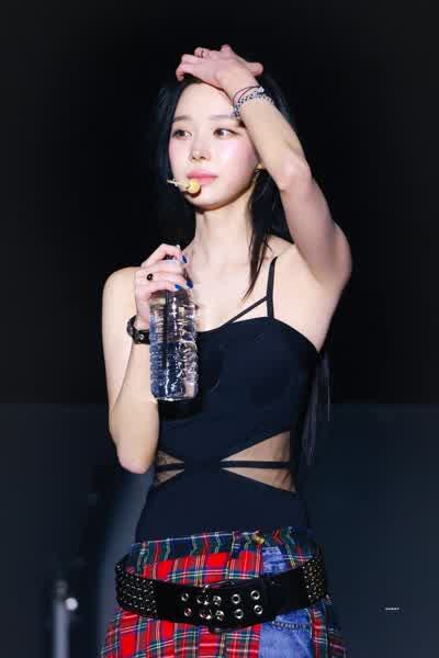 3de7a9f03c33e3f8964ce71febb8d53a50112dc6cd8e0633120cf58379369450 thumbnail