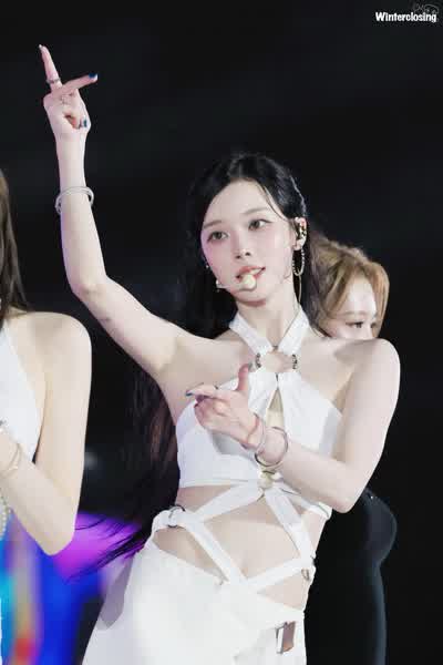 823b7d67769c0e5f7c4d0b9544e253592553de7884574733f35b167786d46512 thumbnail