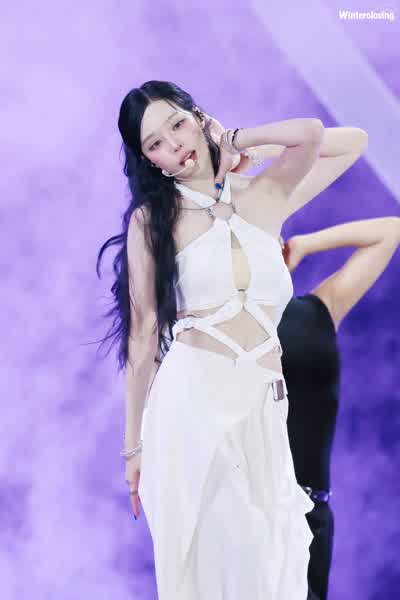 95f130676d144d4a312517510153c5f84572b49d02d390f0e2c576a28c28fb30 thumbnail