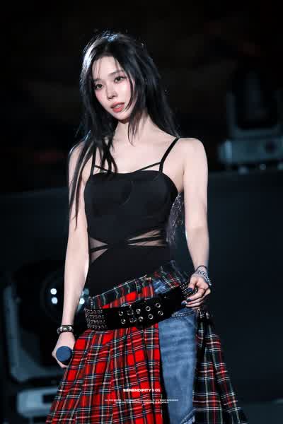 d7779f11219916142107a4cc095ad18606b616d03c6499182036bc34b9b738ee thumbnail