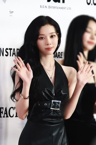 e3aefa76184e030975cc3f6e996983065e60139b08c00c076780287ef0ca8622 thumbnail