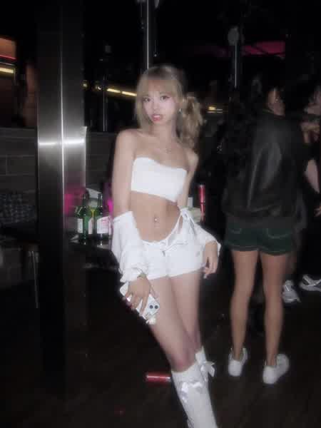 3318f61c5db0cea7f93ced934a2afb62bb40e65372d25a49a1b5b550db304ca8 thumbnail