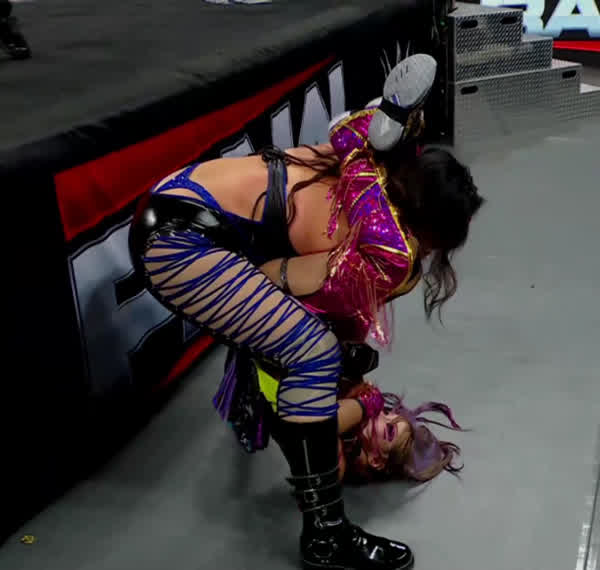 5c878eaec2f610c96981589009800c228a487ef73643a1a8155e433bc3e0aca9 thumbnail