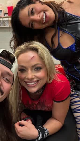 8a6b4cc5fde18108d80966fc5a3881a66ab5ad85cbb8090db85ade055bd779cb thumbnail