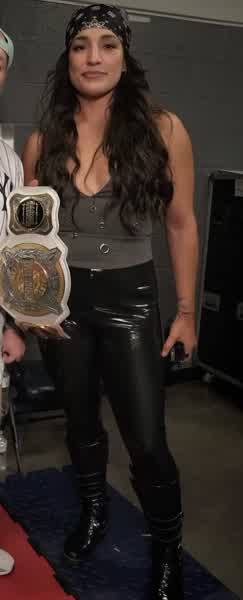 f98906f242b43b95453bc513cc59ecfc5c40fb14c1e3e8ea04def53d6ffea44d thumbnail