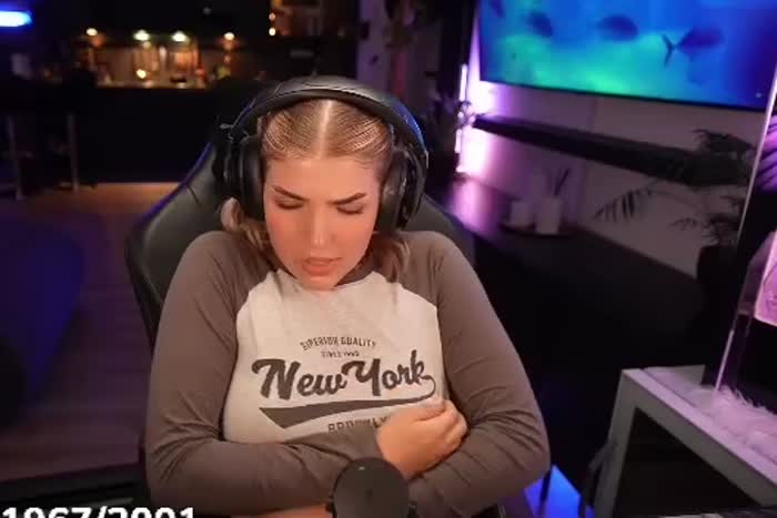 539093bc01cc7e58162d226040a2b8b33aea74d40829872c011d0516036bd642 thumbnail