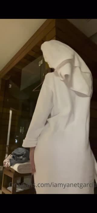 80e3220df47b90b46efe9fefe164d4c2f49113e55e8337a78eddda32fbbd702d thumbnail