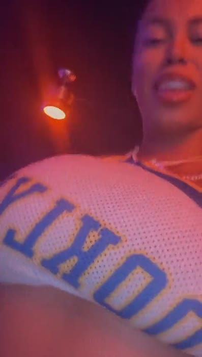 4d216b5b287e78b9d99bbd593294d38fc98c2a7b52b8e0b279eda9b13e066e3b thumbnail