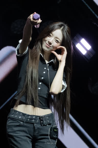 f986b8d5355fea070fb9f436c69d8bfd1d713bf0afbb043435ce4c8d3259b568 thumbnail